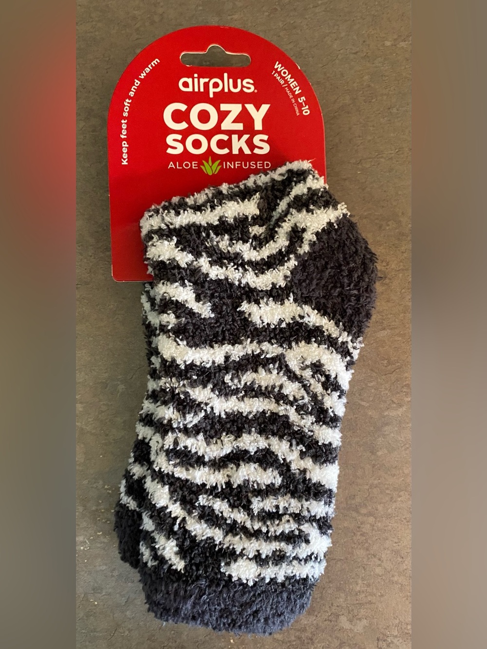 🛍️ 2 for $15🛍️ Air Plus Cozy Socks